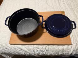 STAUD Cast Iron 7 qt, Round Dutch oven, Braise and Grill. Dark Blue