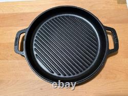 STAUD Cast Iron 7 qt, Round Dutch oven, Braise and Grill. Dark Blue