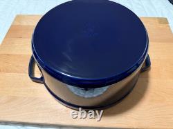 STAUD Cast Iron 7 qt, Round Dutch oven, Braise and Grill. Dark Blue