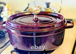 Staub 31 Oval Dutch Oven Cocotte Cherry Red Enamel Cast Iron 5.75 Qt Made France