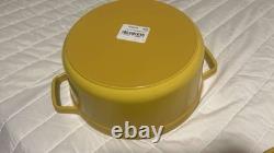 Staub Cast Iron 4 qt, Round, Dutch Oven, Citron