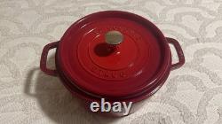 Staub Cast Iron 4 qt, Round, Dutch Oven, Cranberry