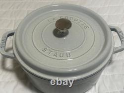 Staub Cast Iron 4 qt, Round, Dutch Oven, White Truffle