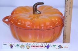 Staub Cast Iron 5.5 Qt. Pumpkin Dutch Oven Citrouille Cocotte Orange Pot France