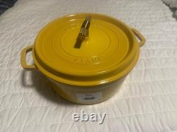 Staub Cast Iron 5.5 qt, Round, Dutch Oven, Citron