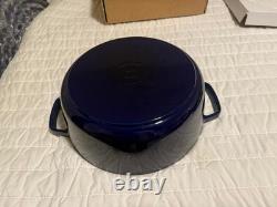 Staub Cast Iron 6.33 qt, Round, Dutch Oven, Dark Blue