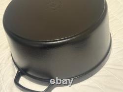 Staub Cast Iron 7 qt, Round, Dutch Oven, Black Matte