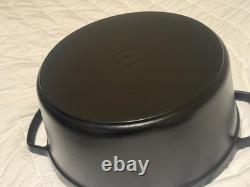 Staub Cast Iron 7 qt, Round, Dutch Oven, Black Matte