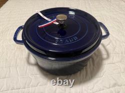 Staub Cast Iron 7 qt, Round, Dutch Oven, Dark Blue