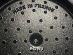 Staub Cast Iron 7 qt, Round, Dutch Oven, Dark Blue