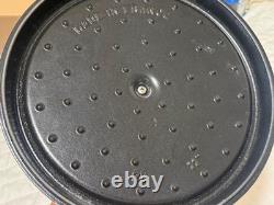 Staub Cast Iron 7 qt, Round, Dutch Oven, Pink