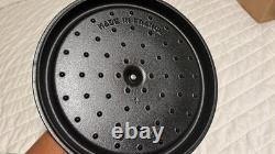 Staub Cast Iron 7 qt, Round, Dutch Oven, White Truffle