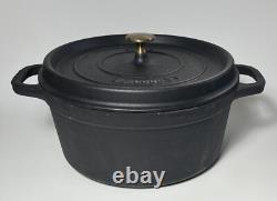 Staub Cast Iron Dutch Oven 4Qt Round La Cocotte Matte Black # 26 France