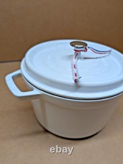 Staub Cast Iron Dutch Oven 5-qt Tall Cocotte White (NO BOX)