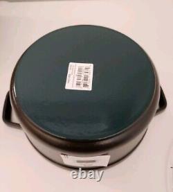 Staub Cast Iron Dutch Oven Round Glass Lid Cocotte 3.9QT 3.7L Black Open Box