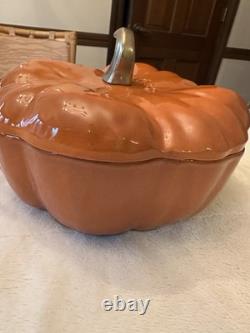 Staub Cast Iron Pumpkin Dutch Oven 5.5 Qt