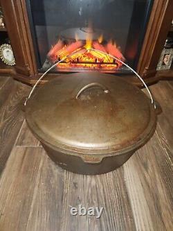Unmarked Cast Iron 16 Huge dutch oven vintage 16 XLarge Family Size HTF
