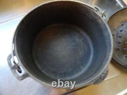 VINTAGE CAST IRON DUTCH OVEN & DEEP FRY PAN withSELF BASTING LID, 10 1/4