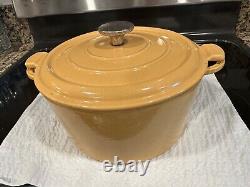 VINTAGE Cast Iron Round Enamel 5 Qt Dutch Oven With Lid Made In France Staub