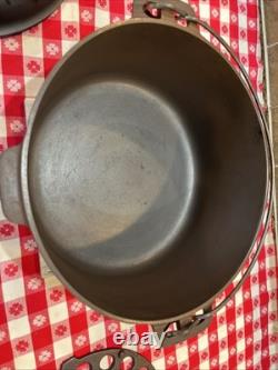 VTG 1920's Griswold #9 Tite Top Dutch Oven With Lid & Trivet! Very Nice