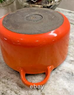VTG Le Creuset 18 B Flame Orange 2qt Dutch Oven Cast Iron Enamel Pot withlid EUC
