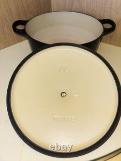 VTG Le Creuset #22 Black Enameled Cast Iron Dutch Oven with Lid 3.5 Quarts France