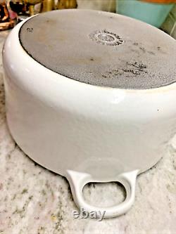 VTG Le Creuset Dutch Oven #24 White Cast Iron withLid 4.5 Qt. Made in France WEAR