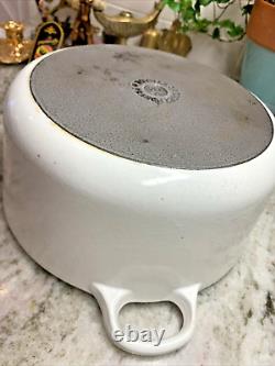 VTG Le Creuset Dutch Oven #24 White Cast Iron withLid 4.5 Qt. Made in France WEAR