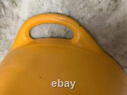 VTG Le Creuset Dutch Oven #24 Yellow Cast Iron withLid 4.5 Qt. France R3636