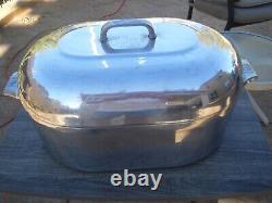 VTG WAGNER WARE SIDNEY O MAGNALITE X- LG 17 QT TURKEY ROASTER 4269 with TRIVET