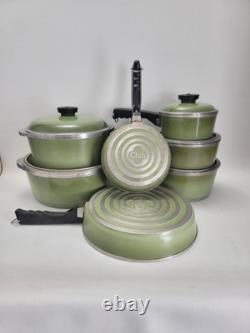 Vintage 12pc Porcelain Aluminum CLUB Pots Pans Set Avocado Green with Lids