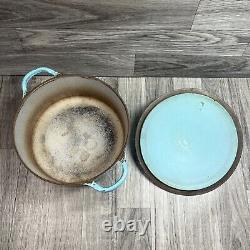 Vintage 1950's Le Creuset Robin Egg Blue Turquoise 2.5 QT Pot Dutch Oven C Lid