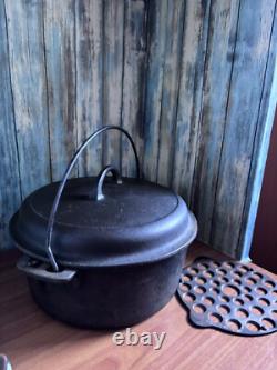 Vintage 5 Qt Cast Iron Dutch Oven No. 8 Self Basting Lid 1278 and Trivet r2s2