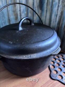 Vintage 5 Qt Cast Iron Dutch Oven No. 8 Self Basting Lid 1278 and Trivet r2s2
