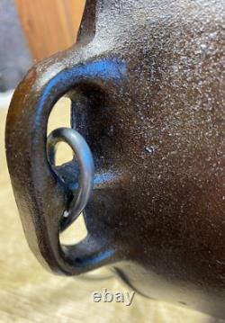 Vintage #8-B Cast Iron Dutch Oven with Lid Bail Wire Handle 10 1/4 Pour Spout