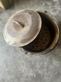 Vintage Cast Iron Dutch Oven 10 1/4 withLid Unrestored