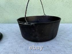 Vintage Cast Iron Wagner Ware Sidney -O- 1268 J Dutch Oven with Lid 10 Excellent