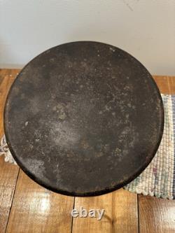 Vintage Favorite Cast Iron No. 10 E Dutch Oven 12 Bail Handle High Dome Lid