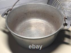 Vintage Griswold #7 Tite-Top Cast Alumimum Dutch Oven withLid & Handle A463 1/2 N