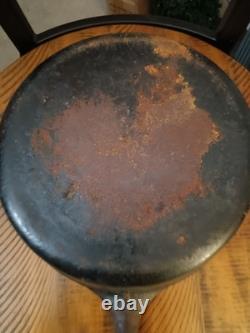 Vintage Griswold #8 Cast Iron Chicken Fryer-Dutch Oven With Matching Lid #8
