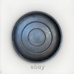 Vintage Griswold #8 Slant Logo 5 Quart Cast Iron Dutch Oven with Lid / Antique