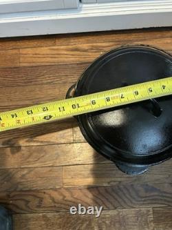Vintage Griswold Cast Iron Dutch Oven 8 1278 A with #8 Lid