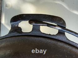 Vintage Griswold Erie No 9 Cast Iron Dutch Oven 2552 Lid Bail Handle