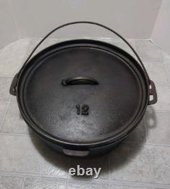 Vintage Griswold No 10 Cast Iron Tite-Top Dutch Oven with Trivet Lodge 12 Lid