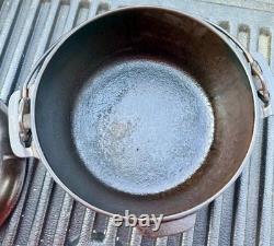 Vintage Griswold No. 7 Cast Iron Tite-Top Dutch Oven with Lid 2603 2604
