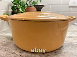 Vintage Le Creuset #22 Yellow Enameled Cast Iron withLid Dutch Oven 3.5 Qt VGC