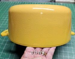 Vintage Le Creuset Dutch Oven #28 Yellow Gold Marigold Mustard 7.25 Qt France