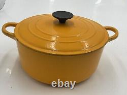 Vintage Le Creuset #E Cast Iron/Enamel Dutch Oven/Lid -Yellow Elysees 4.5 Quart