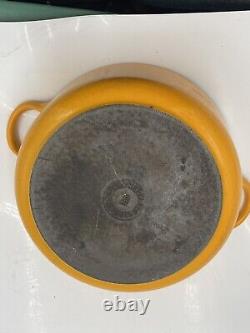 Vintage Le Creuset #E Cast Iron/Enamel Dutch Oven/Lid -Yellow Elysees 4.5 Quart