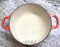 Vintage Le Creuset France 18 cm, 2 Qt Enamel Cast Iron Round Dutch Oven Red